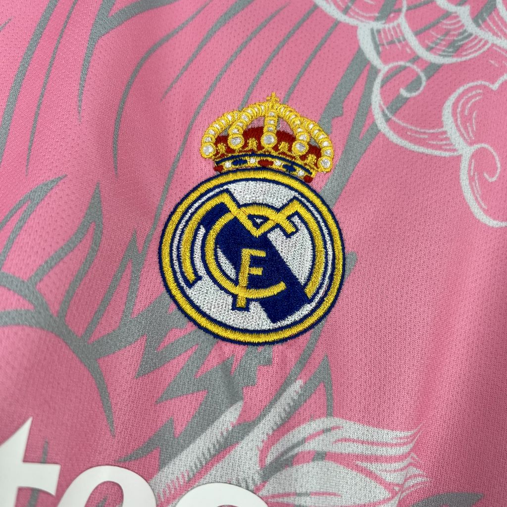 Real Madrid Pink Dragon Kit (Pre-order)
