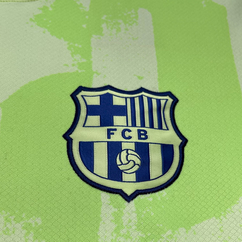 Barcelona 24/25 Lime Kit (Pre-order)