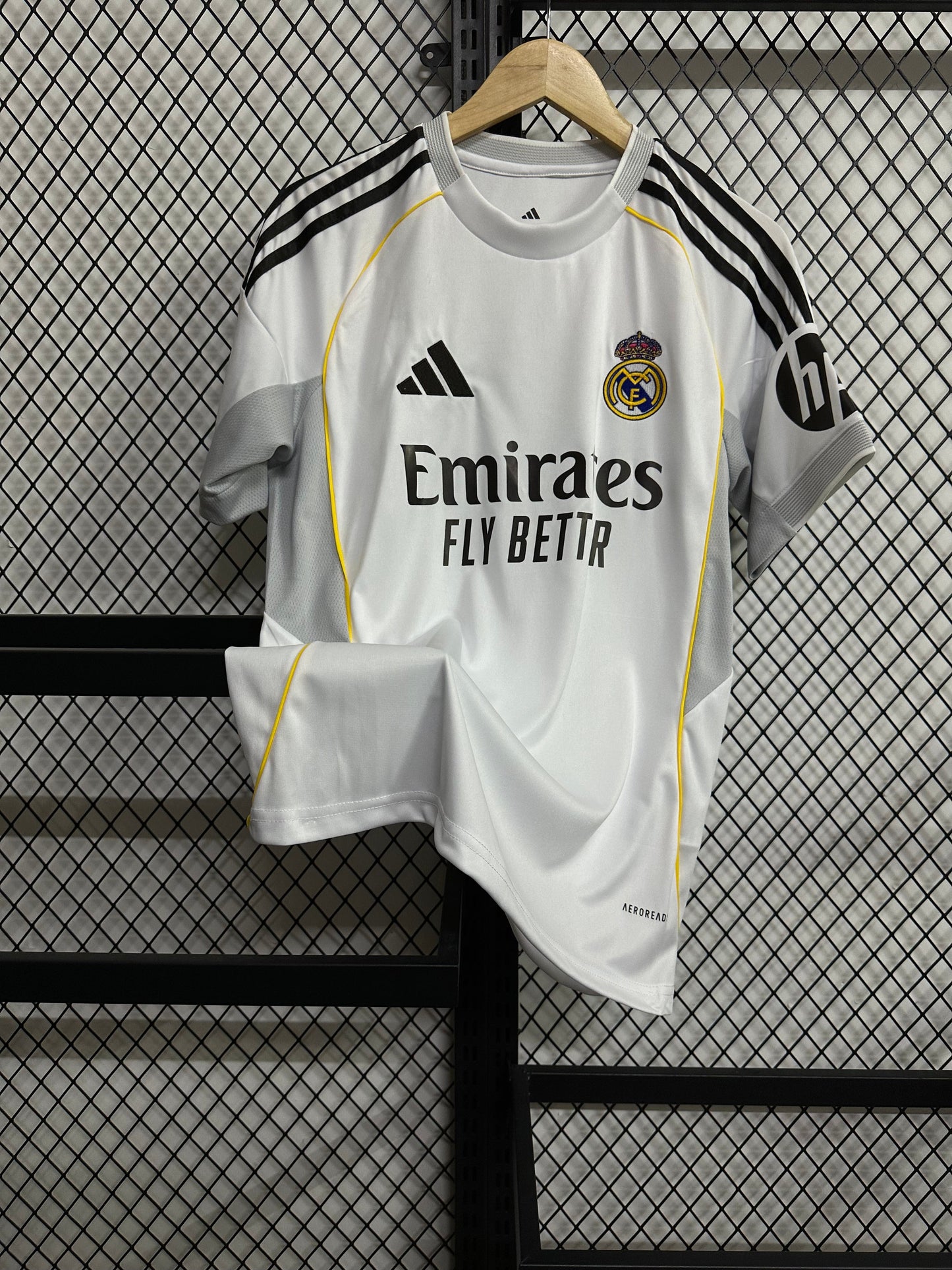 2025/26 Real Madrid Home (Pre-order)
