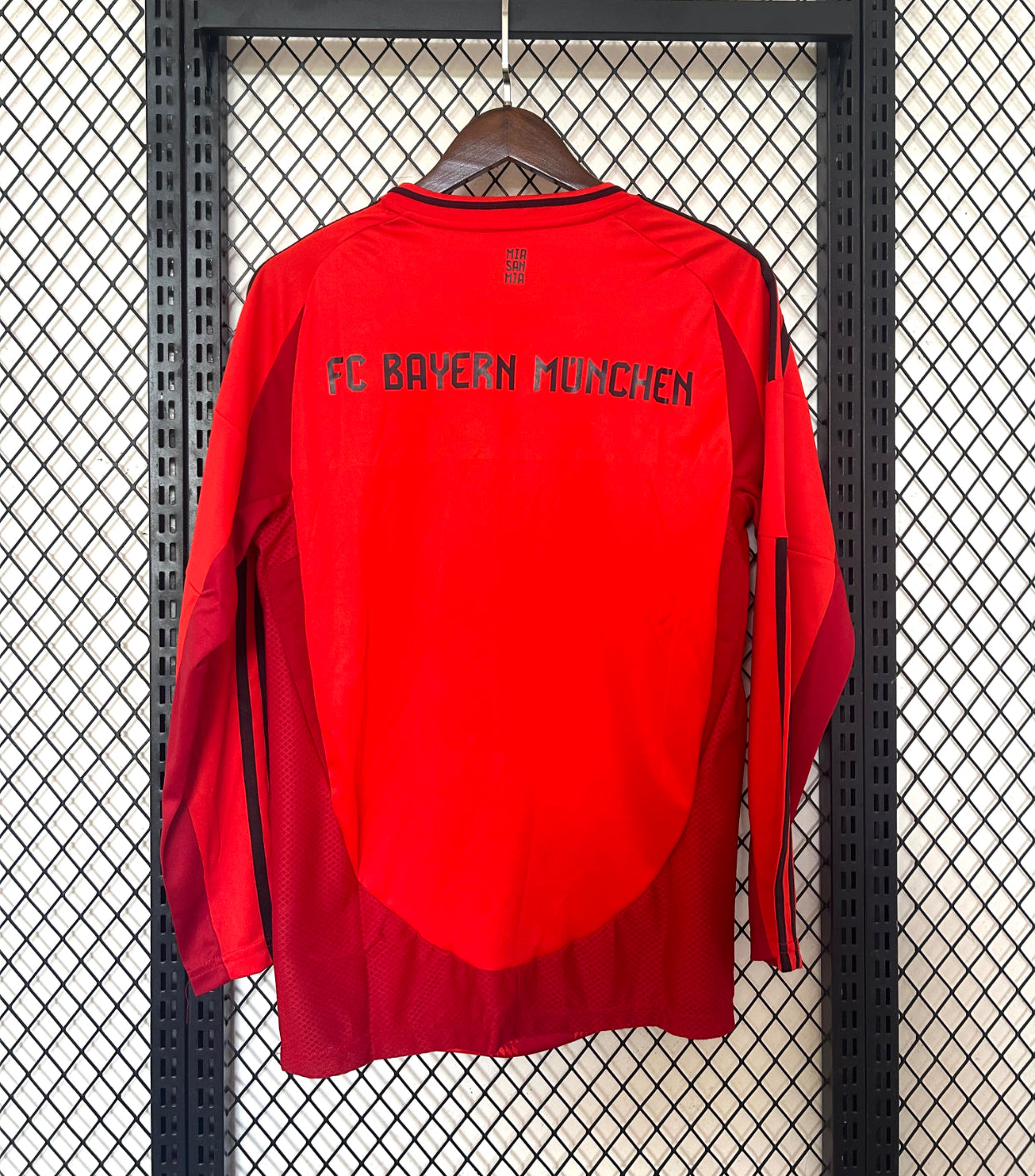 2024/25 Bayern Munich Long Sleeve (Pre-order)