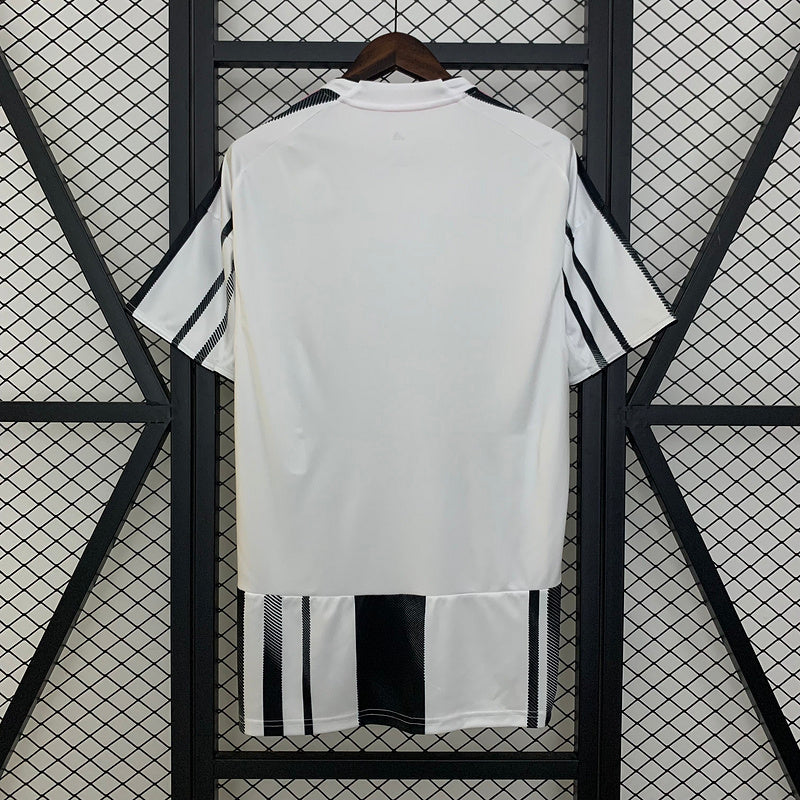 Juventus 25/26 Home Kit (Pre-order)
