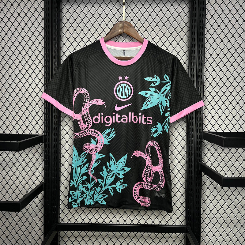 Inter Pink Snake Kit (Pre-order)