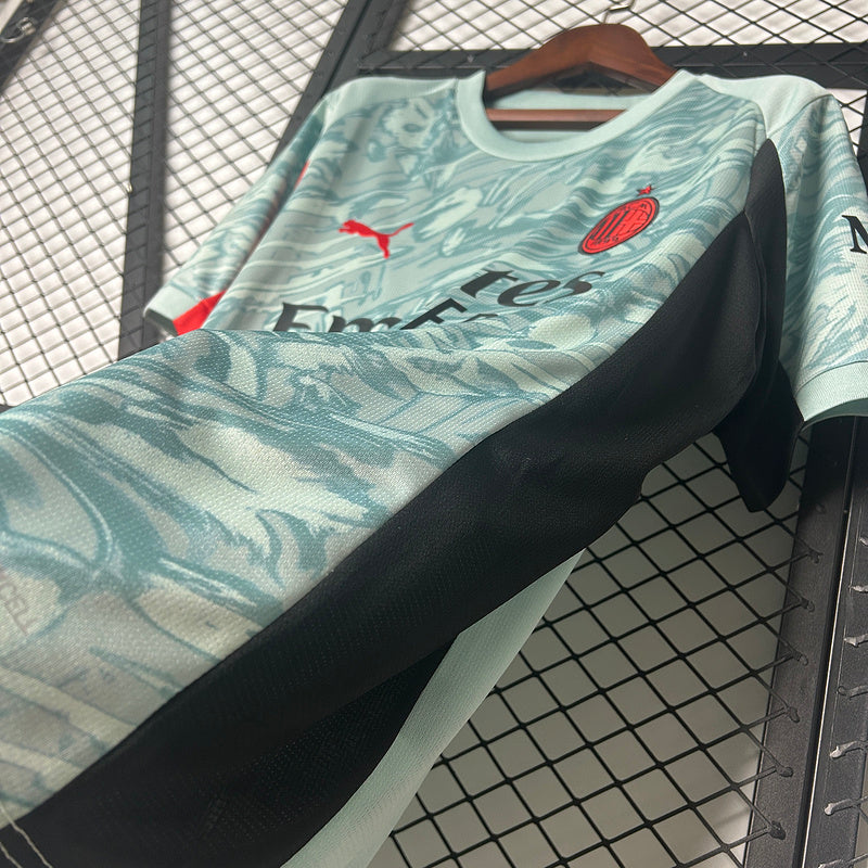 Ac Milan Green Special Kit (Pre-order)