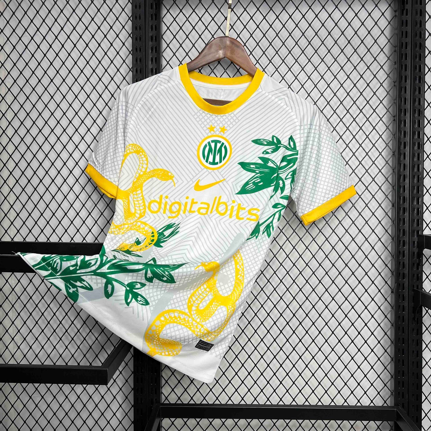 Inter Yellow Snake Kit (Pre-order)