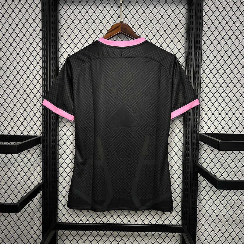 Inter Pink Snake Kit (Pre-order)