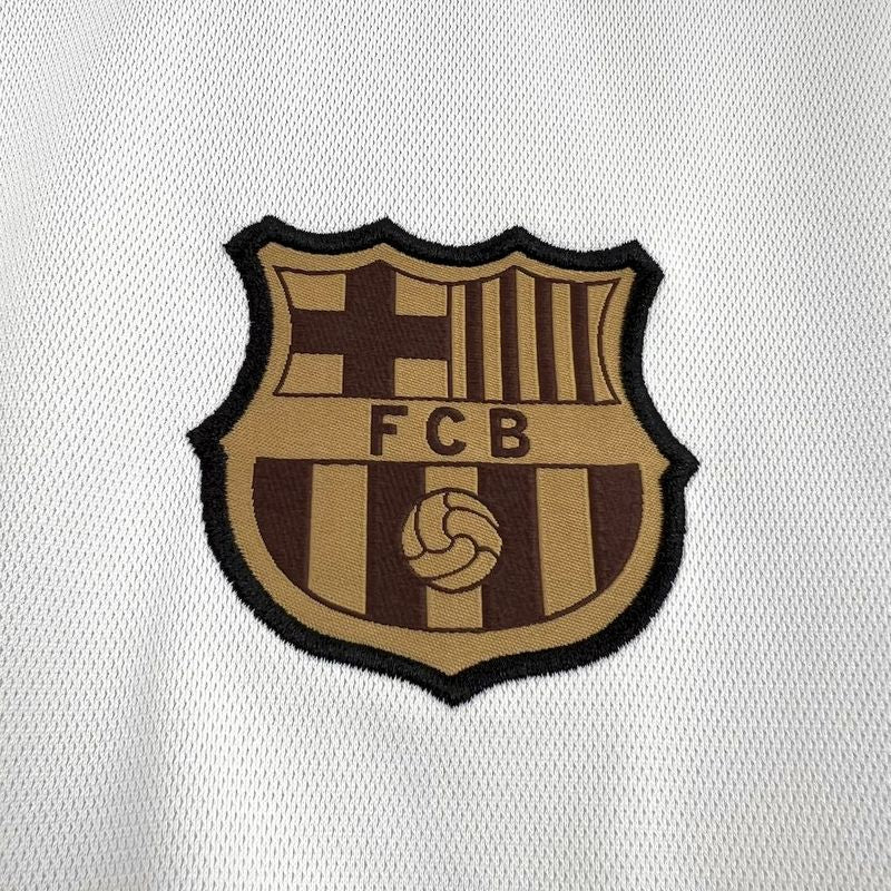 Barcelona X Lamine Yamal White Kit (Pre-order)