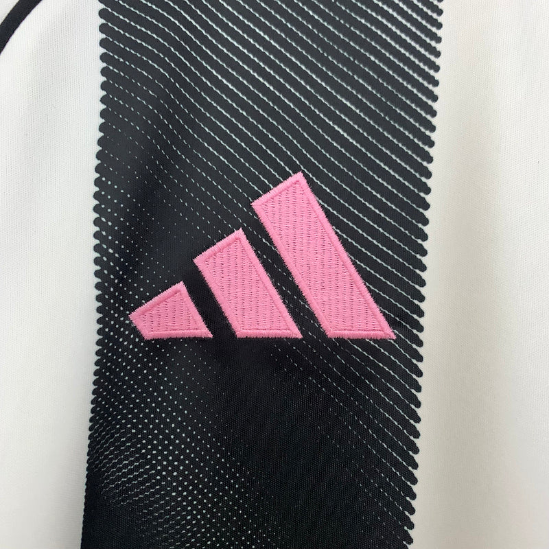 Juventus 25/26 Home Kit (Pre-order)