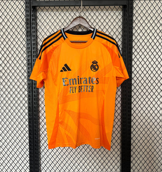 2024/25 Real Madrid (Pre-order)
