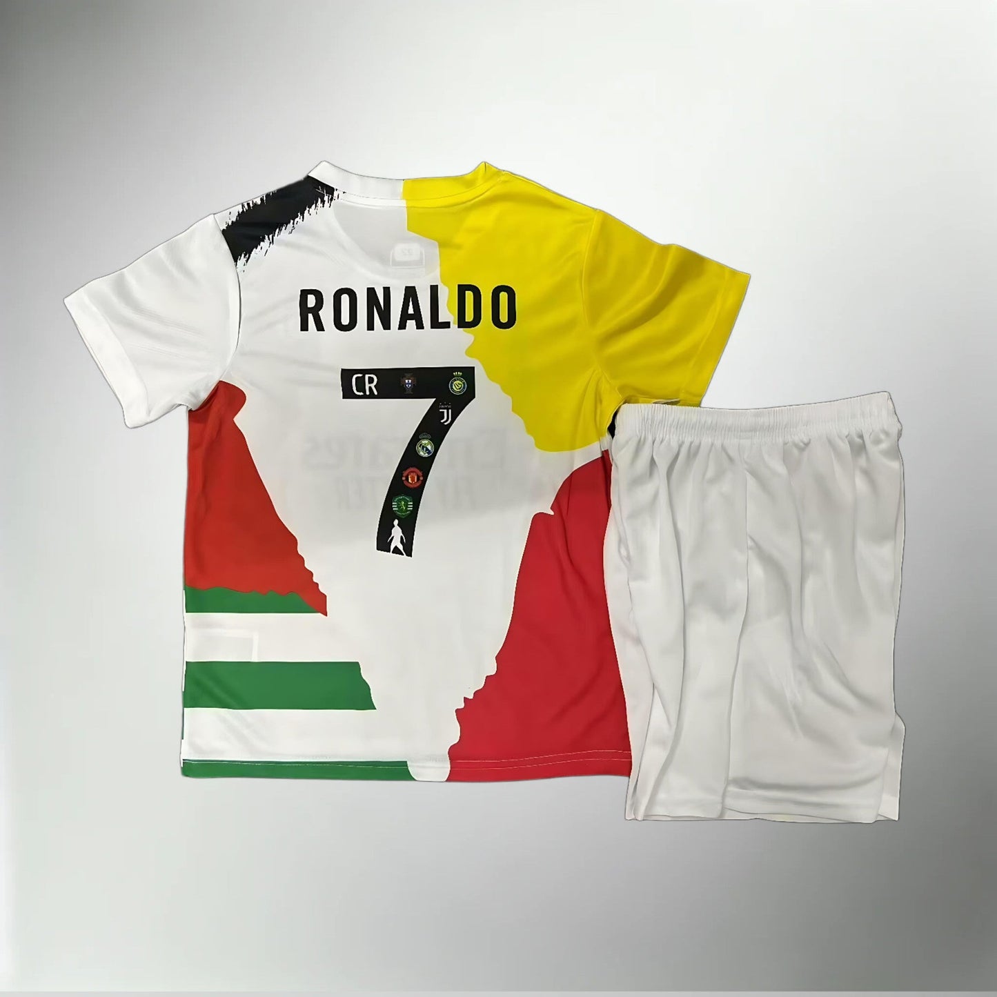 CR7 "Viajante dos Golos" Special Kit Kids Size (Pre-order)
