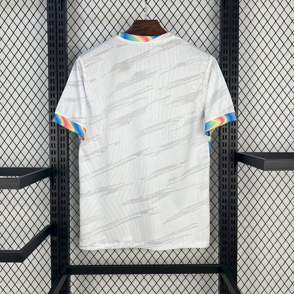 Barcelona White Chrome Kit (Pre-order)