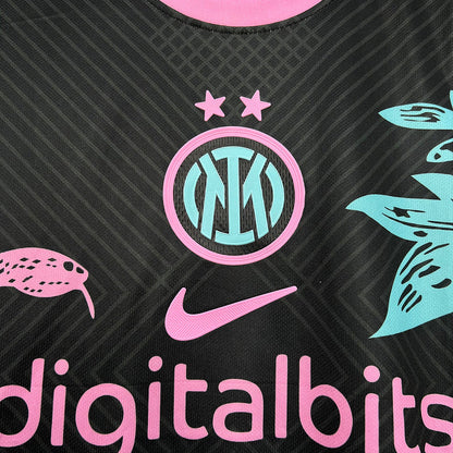 Inter Pink Snake Kit (Pre-order)