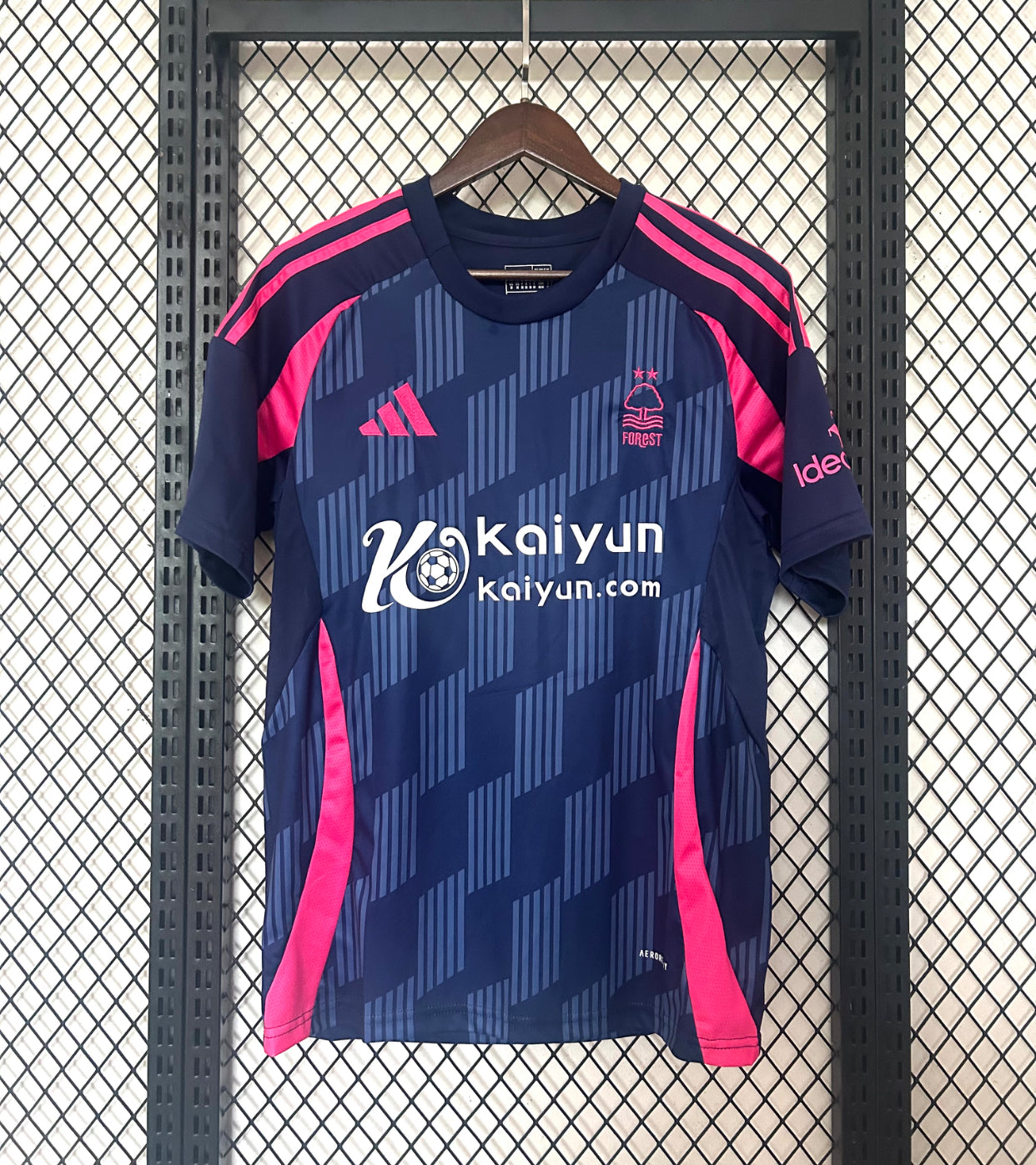 2024/25 Nottingham Forest (Pre-order)