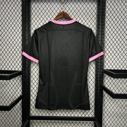 Inter Pink Snake Kit (Pre-order)