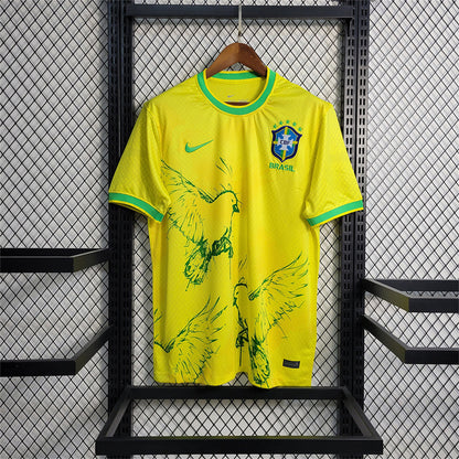 Brazil Yellow Pigeon Kit (Pre-order)