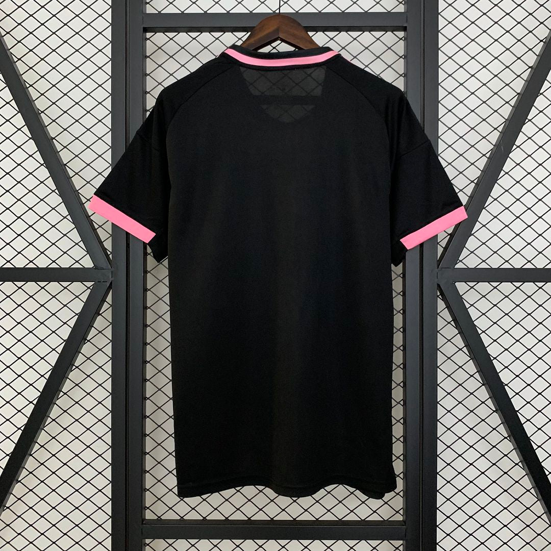 Real Madrid Pink Snake Kit (Pre-order)