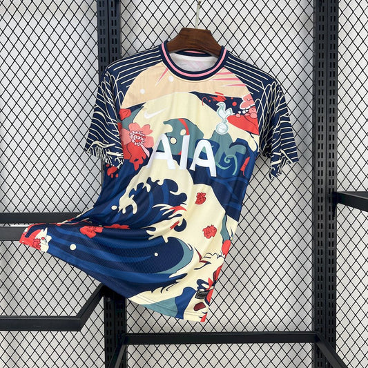 Tottenham Spurs Hokusai Kit (Pre-order)
